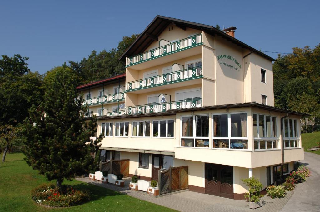 Appartementhotel Karawankenblick Pörtschach am Wörthersee Екстериор снимка